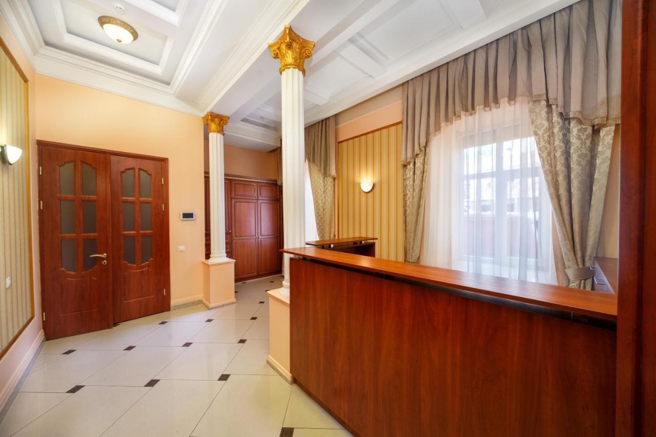 Hostel Suputnyk Lviv Eksteriør bilde